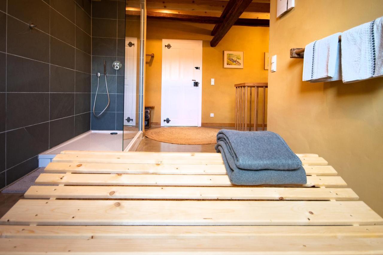 Das Haus In Spay An Der Mosel Mit Sauna ツェル・アン・デル・モーゼル エクステリア 写真